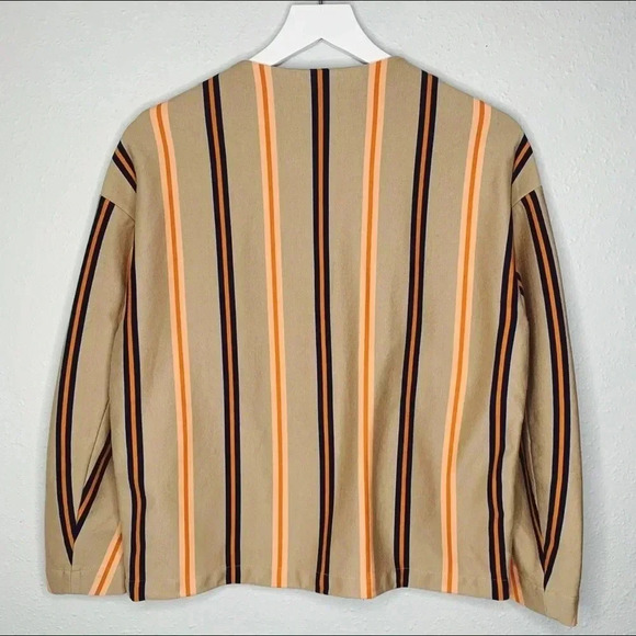 Zukka Pro Button Down Collarless Coat - Picture 2 of 8